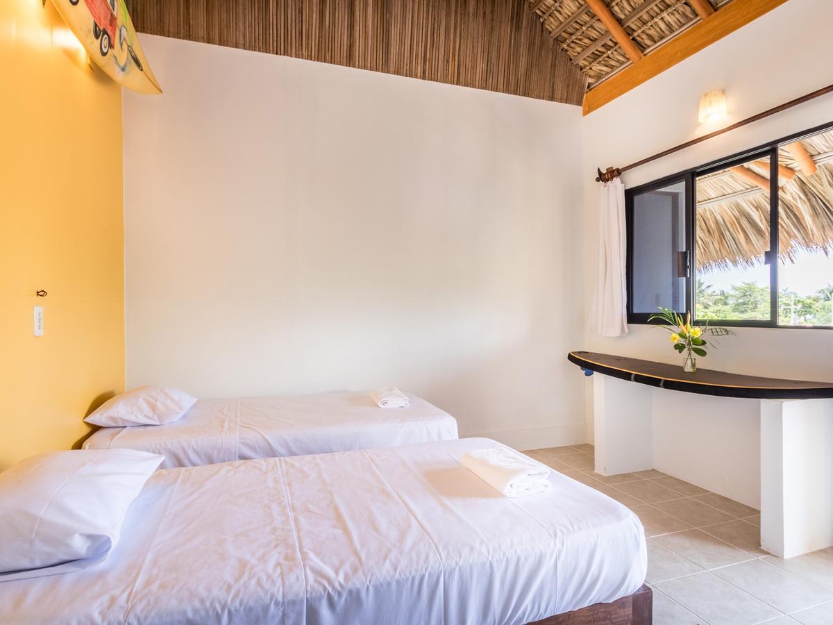 Albergue Experiencia Surf Camp Brisas de Zicatela Exterior foto