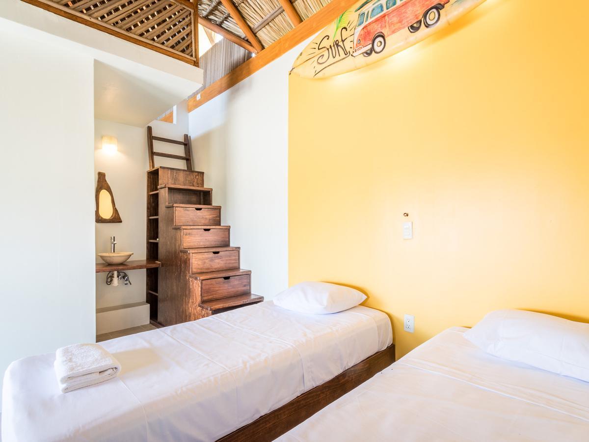 Albergue Experiencia Surf Camp Brisas de Zicatela Exterior foto