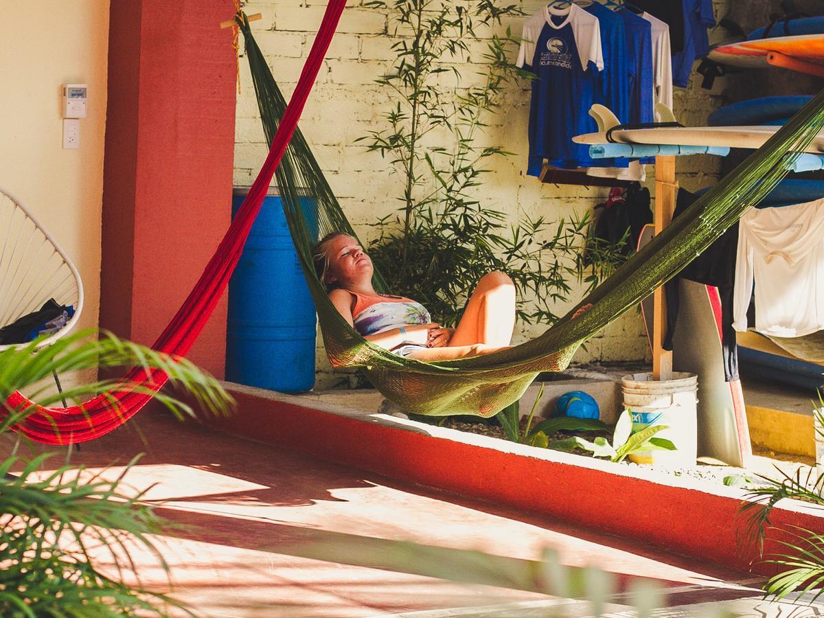 Albergue Experiencia Surf Camp Brisas de Zicatela Exterior foto